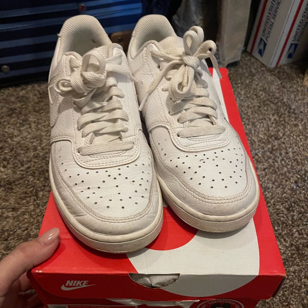 White Nike Airforce One